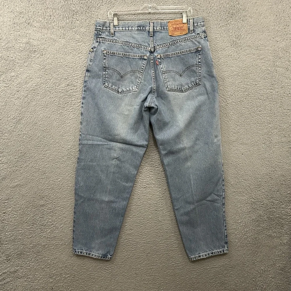 Vintage Levis Jeans Mens 36x30 Blue Denim 560 Loose Fit Light Wash American